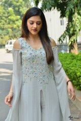 Mehreen Pirzada at Jawaan Movie Pre Release Press Meet